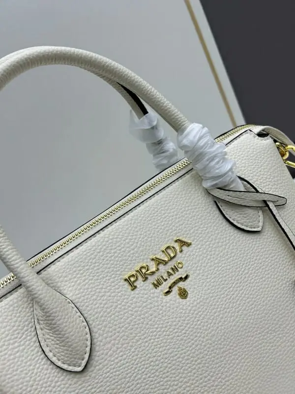 prada aaa qualite sac a main  pour femme s_122542a3